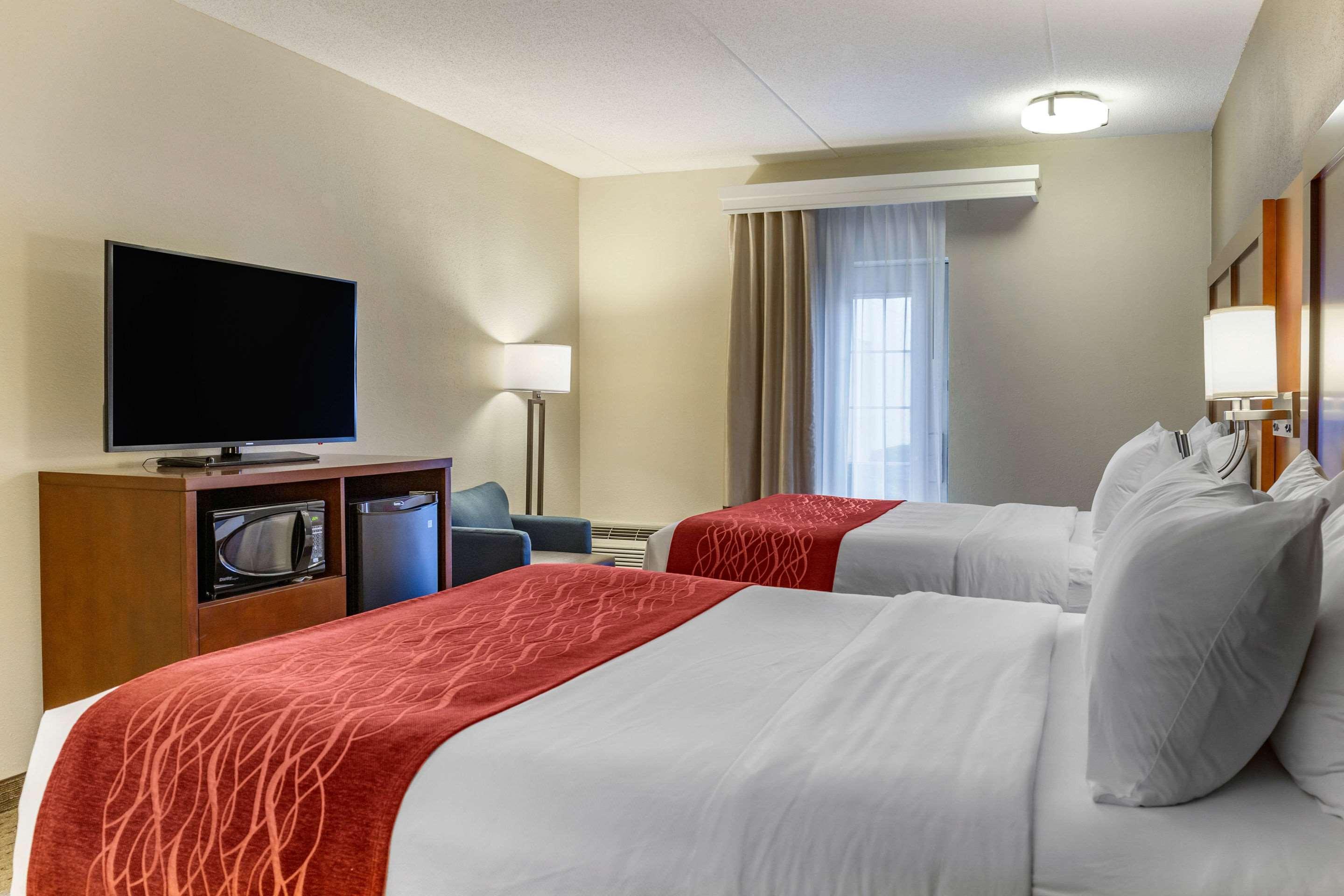 Comfort Inn Lancaster At Rockvale Smoketown  Exterior foto